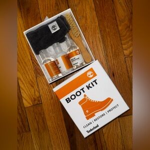 NWB Timberland Boot Kit